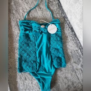 NWT Tori Praver Wavecrest Macrame One Piece Swimwear Resortwear Size Small Teal
